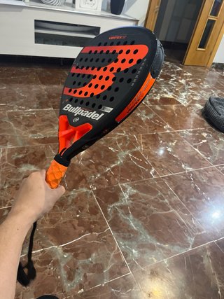 Pala de pádel Bullpadel Vertex 02