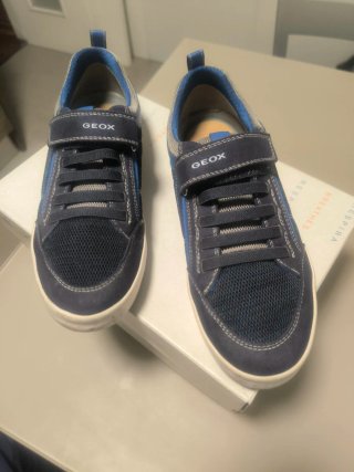 Zapatos Geox niño azul y gris, talla 40