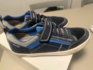 Zapatos Geox niño azul y gris, talla 40