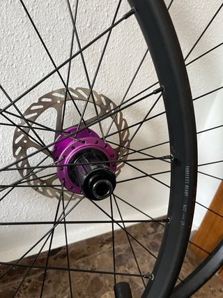 Manillar y Ruedas Rondo Boga Gravel