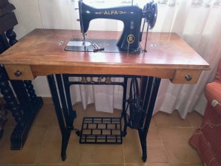 Máquina de coser Alfa S.A. Eibar España
