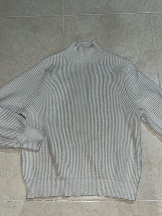 Jersey de cuello alto beige