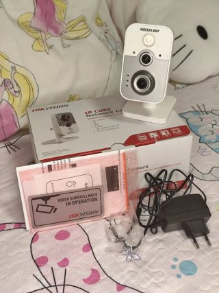 Cámara de seguridad Hikvision IR CUBE HD
