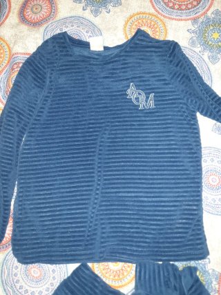 2 Pijamas Marvel y AOM  7-8