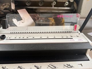Encuadernadora Renz Wire 3.1 y Cerrador