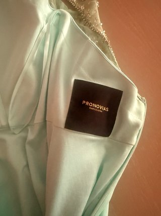 Vestido de fiesta Pronovias turquesa