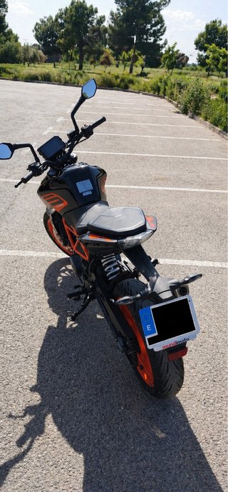 KTM 125 Duke Negra/Naranja