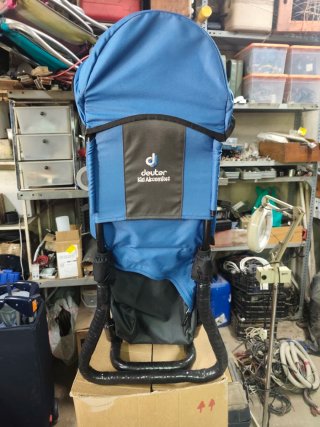 Mochila portabebés senderismo