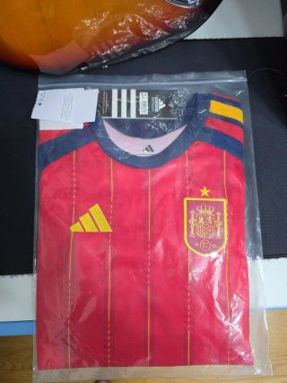 Camiseta y pantalón España niño Talla 24