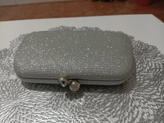 Bolso de fiesta plateado brillante