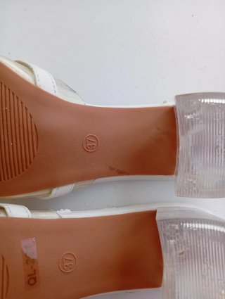 Sandalias Laura Mode Talla 37 Cadena Dorada