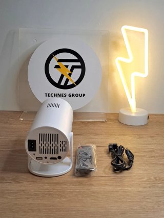 Proyector LED Ultra HD Blanco