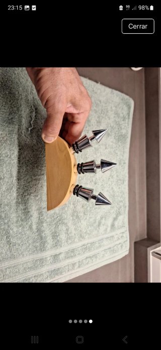 Set di 3 tappi metallici per bottiglie