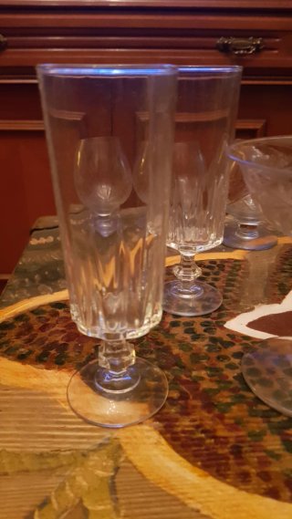 Copas de champán. 2 modelos. Casi iguales