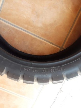 Juego Ruedas Continental Ducati Scrambler