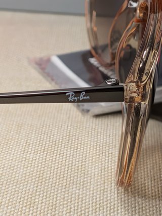 Ray-Ban Erika RB4171Occhiali da Sole colore BRONZO