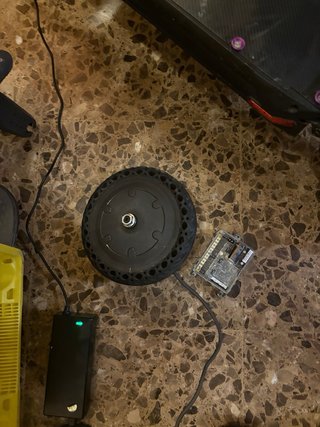 Reparacion y modificacion de patinetes electricos
