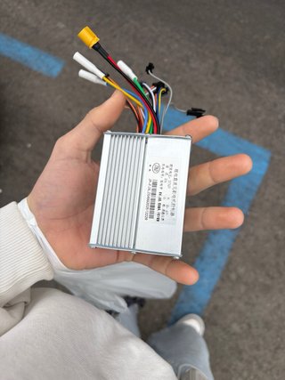Reparacion y modificacion de patinetes electricos