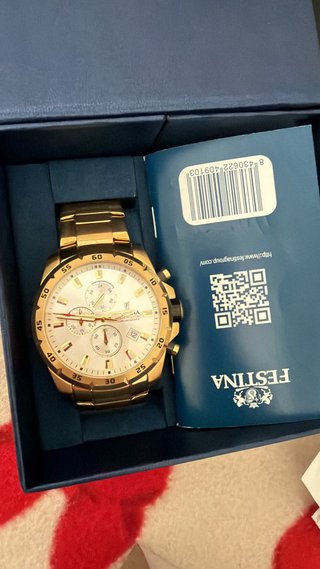 Reloj Festina Dorado y Negro verde y dorado y otro