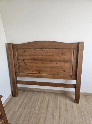 Conjunto dormitorio madera