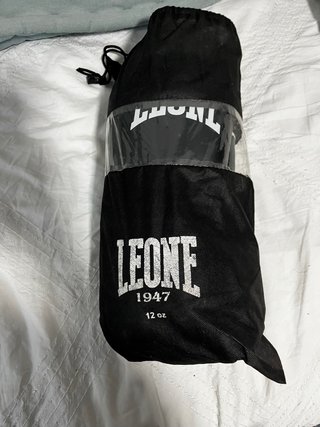 Guantes de Boxeo Leone Negros. 12 oz.