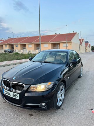 BMW 320d 2011
