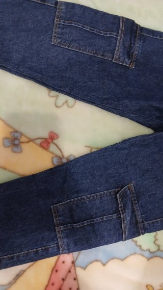 Pantalón vaquero cargo azul
