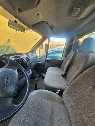Ford trasint 2005