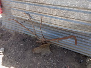 Apero antiguo para labrar con mula se vende o camb