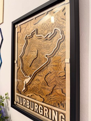 Cuadro Nürburgring Madera Relieve Artesanal
