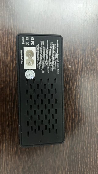 Stazione di ricarica multifunzione