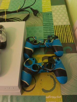 PS4 (PlayStation 4) Bianca Completa