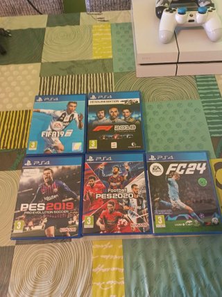 PS4 (PlayStation 4) Bianca Completa