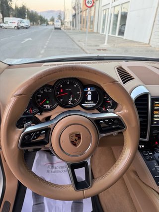 Porsche Cayenne 2016