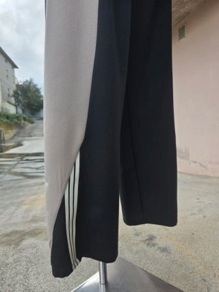 Pantaloni donna Taglia Unica. Nuovi.
