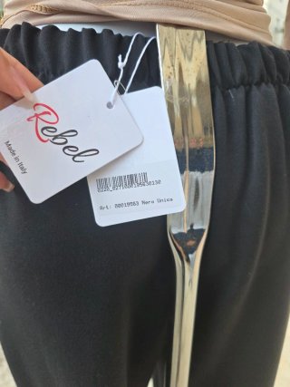 Pantaloni donna Taglia Unica. Nuovi.