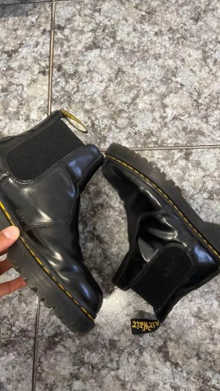 Botas Dr. Martens Chelsea Negras