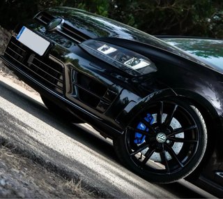Volkswagen Golf R 2014