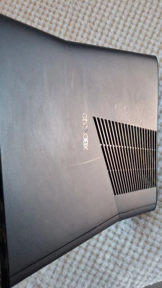Consola Xbox 360 Slim + Mando Negro