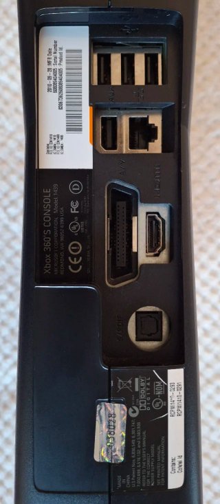 Consola Xbox 360 Slim + Mando Negro