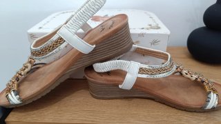 Sandalias