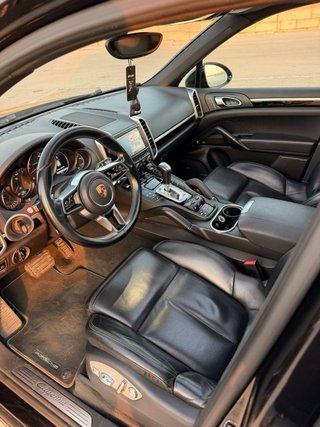 Porsche Cayenne 2016