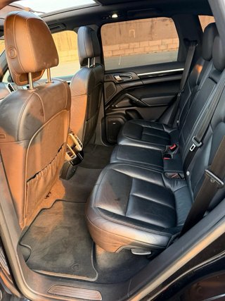 Porsche Cayenne 2016