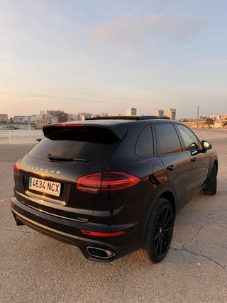 Porsche Cayenne 2016
