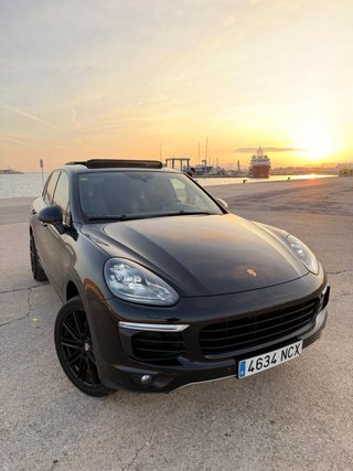 Porsche Cayenne 2016
