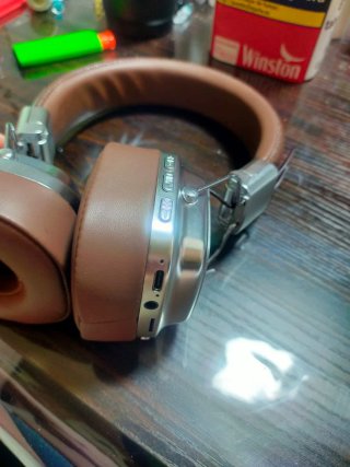 Cascos Bluetooth 5.3 Súper sonido +Bass,A ESTRENAR