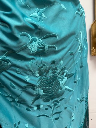Manton Flamenco Bordado Turquesa