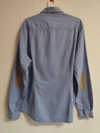 Camisa de chico talla XL de DEVRED.