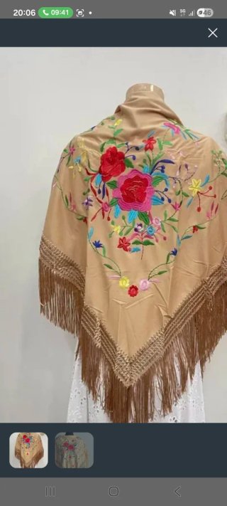 Manton beige bordado flores
