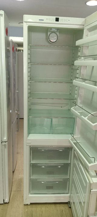 NEVERA COMBI LIEBHERR NO FROST ENERGÍA A+